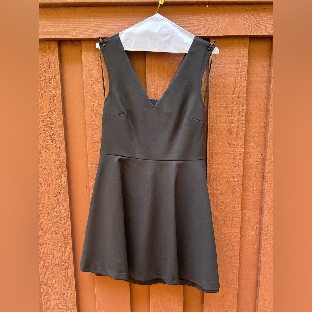 Felicity & Coco Black V-Neck Mini Dress